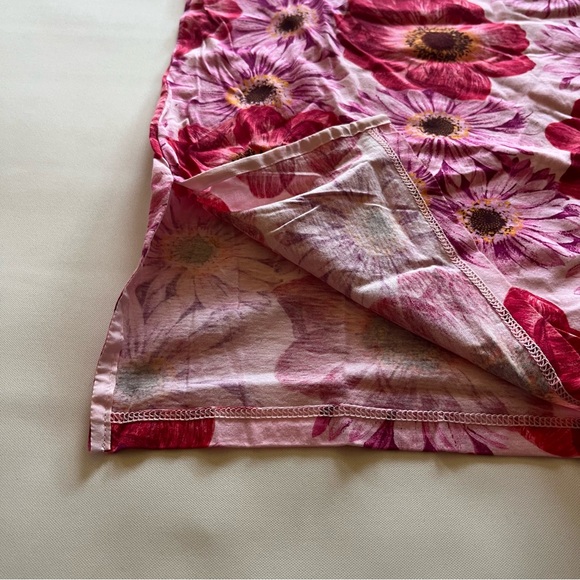 KENZO Vintage Japanese Pink Floral T-Shirt - Picture 6 of 7